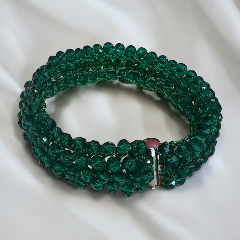 Undulating Crystal Bracelet An Exquisite Masterpiece of Artisan Craft