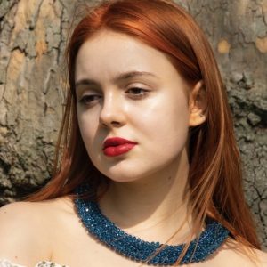 New Enthralling Crystal Necklace