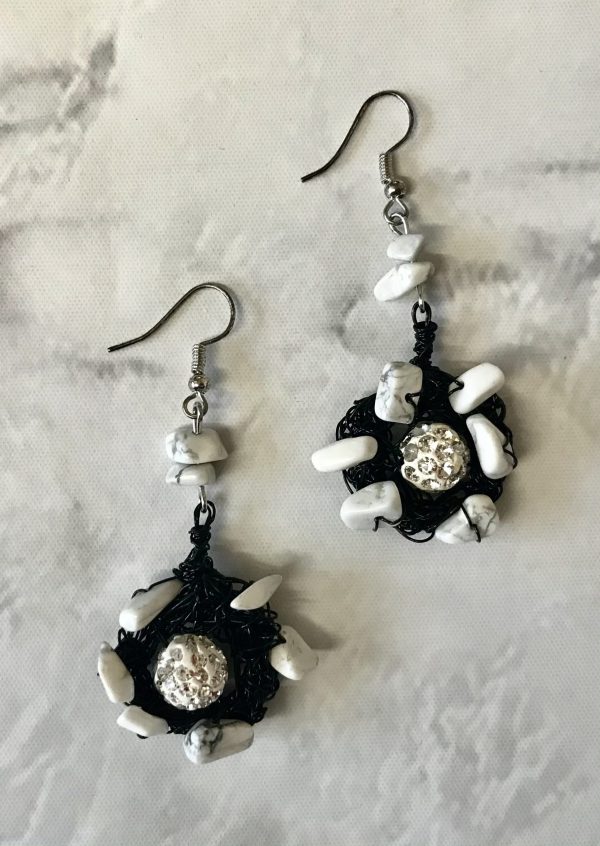 Bird Nest Gemstone Earrings - Image 4